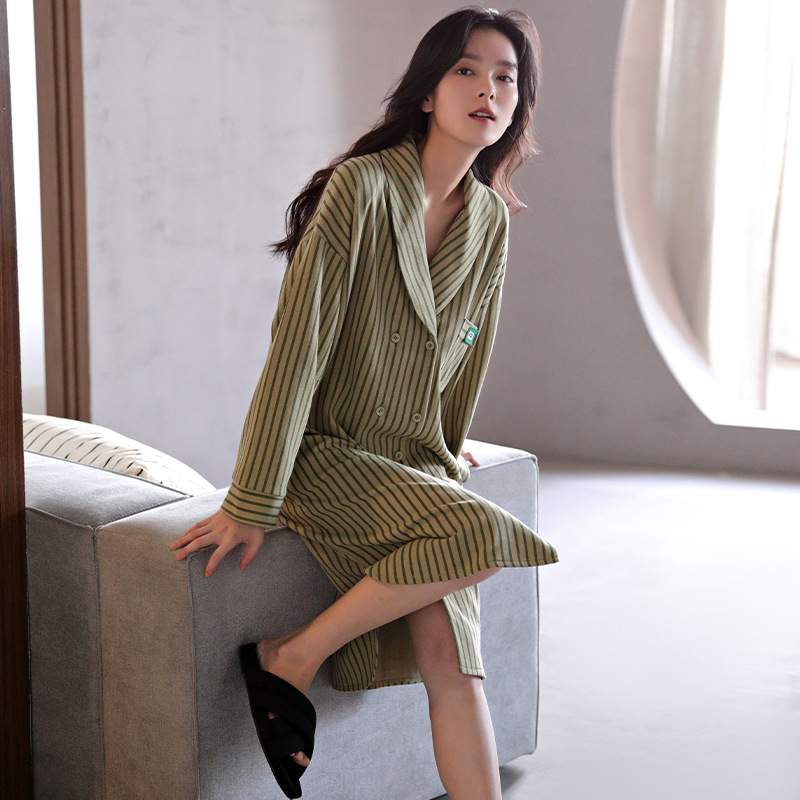 B826-Home clothes spring and autumn suits home clothes polka dot double yarn cotton men and women long-sleeved pajamas