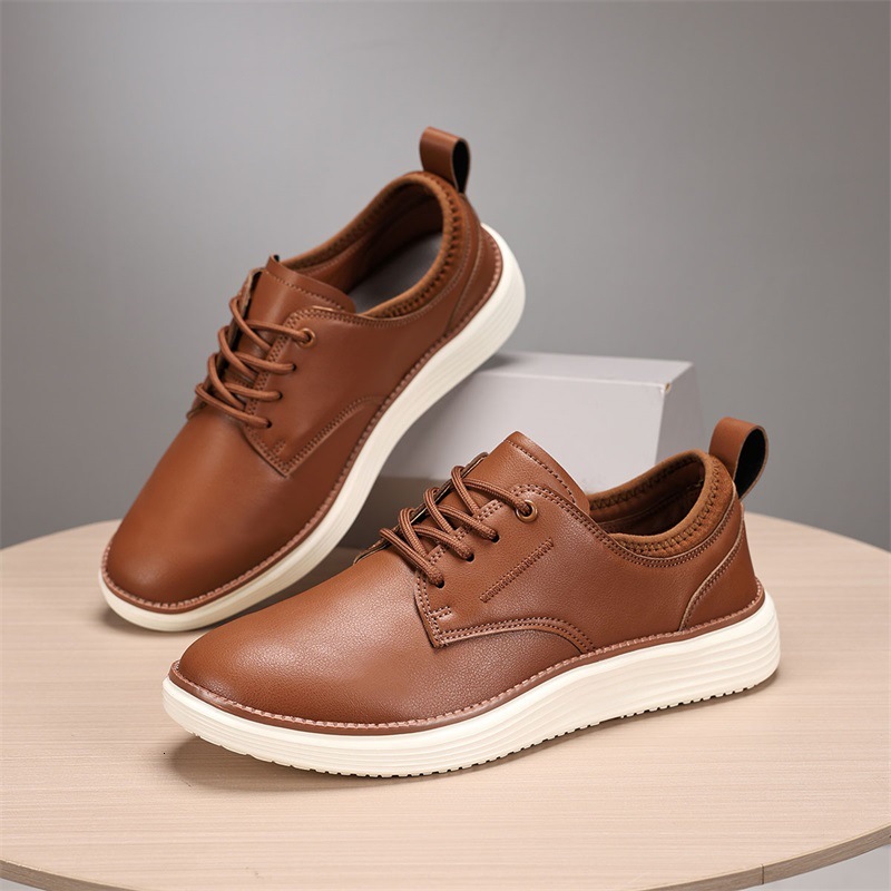 2025 Designer Leather Men's Oxford Shoes Thick Soled Non Slip Lightweight Outdoor Sports Shoes Casual Mountaineering Board Shoes Trendy Fashion C