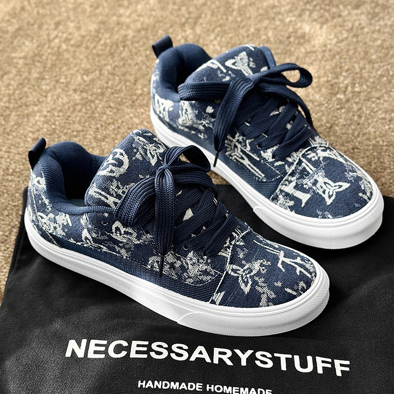 2025 Autumn New Men's And Women's Couple Korean Trendy Board Student Casual Bread Fashion Skateboarding Shoes