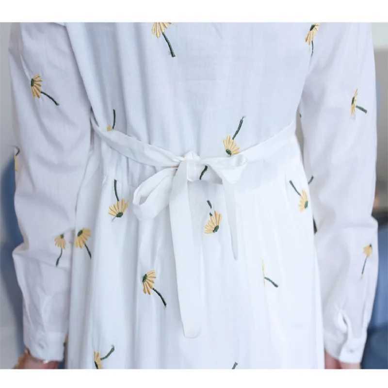 Fshion Casual Maternity Dress Cotton Knee-Length Flower Maternity Clothes Boat Neck Embroidered Long Sleeve Pregnancy DressT250311