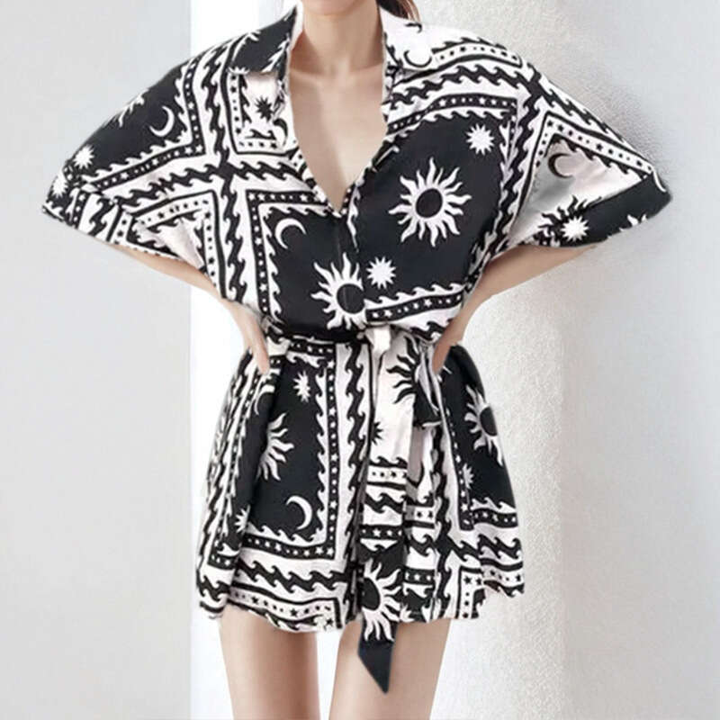 2025 Spring New Printed Collar Half Open Holiday Style Women's Short Jumpsuit KLMY