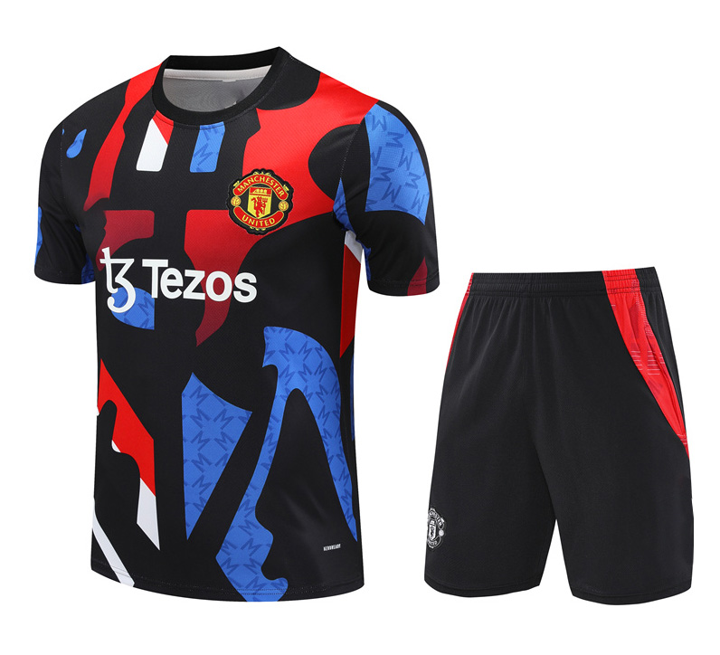 2024 2025 United soccer jerseys tracksuit shorts sleeves 23/24 soccer football SHORTS training suit survetement foot chandal jogging MEN KIDS kit
