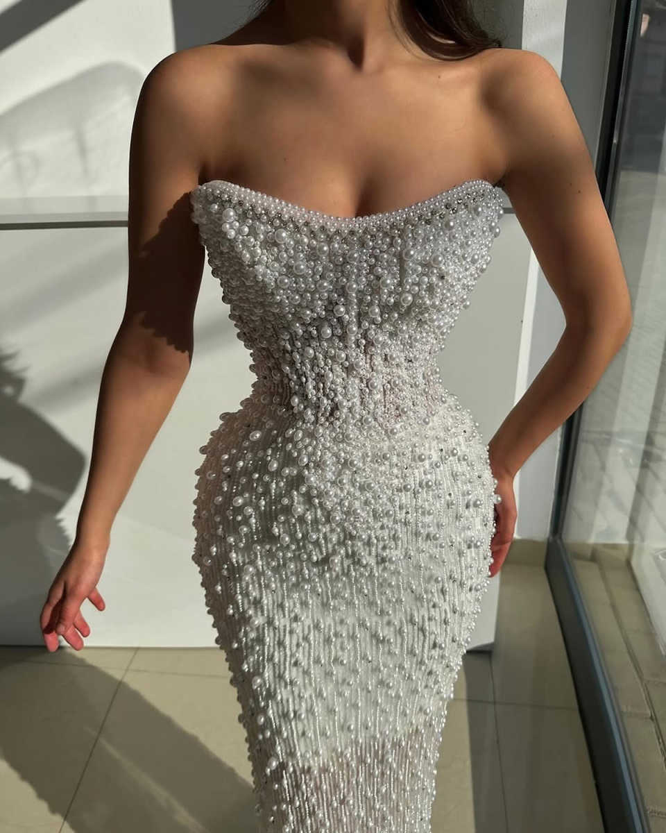 Gorgeous Mermaid Wedding Dress Beading Pearls Lace Strapless Bride Gowns Sheath Sweep Train Bridal Dresses Customized