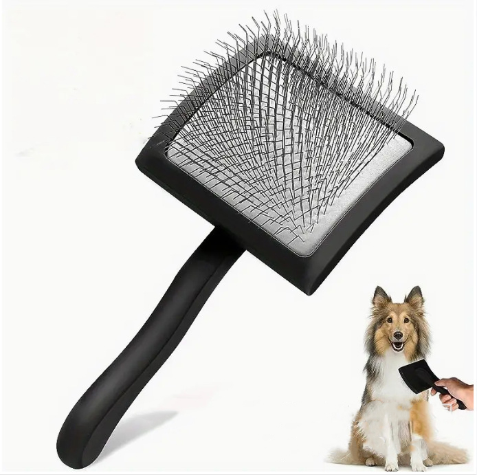 Curved Long-Pin Pet Grooming Brush Wholesale Deshedding Detangling Comb for Dogs and Cats with Hair Removal and Knot Care