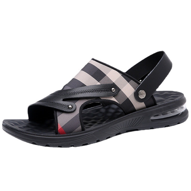 2023 Summer New Casual Beach Shoes Thick soled Korean Sandals Mens Sandals Dual purpose Cool Slippers