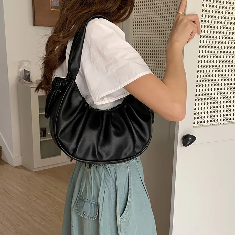 Fashionable Handbag Multifunctional Casual Shoulder Bag Pleated High-quality Womens Lovely Soft Leather Simple Cloud Bag 250310