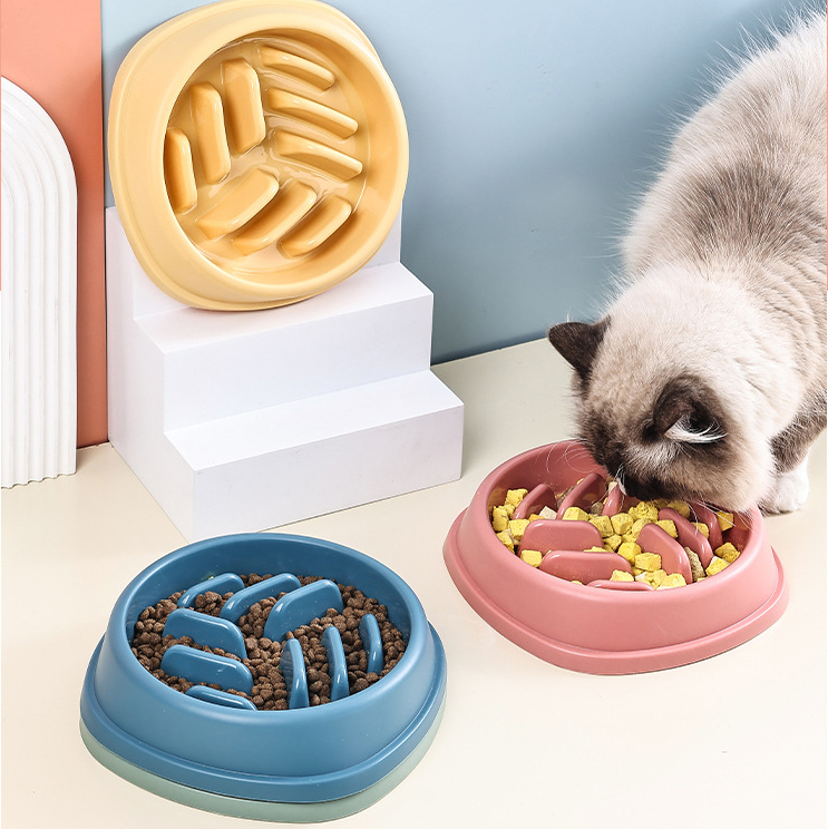 Dog Bowl Large CapacitySlow Feeder Bowl Anti-Choke Slow Feeder Dog Bowl Non-Slip Pet Food Dish Safe and Healthy Eating