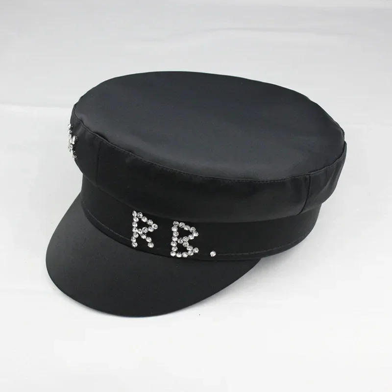 RB Beret Womens Version Fashion Rhinestone Short Brim Duckbill Hat Spring Silk Satin Glossy Flat Top sboy Hat 250311