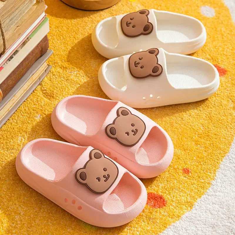 Summer Cute Bear Kid Slippers Indoor Non-Slip Soft Bot Sandals Comfort Baby Hole Shoes Boys Girls Home Slippers Bathroom SlipperT250311