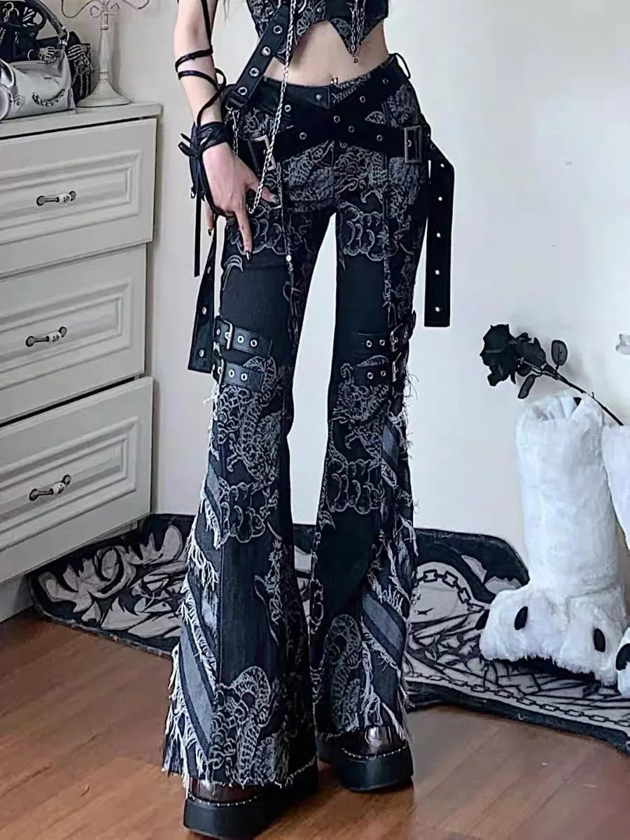 Punk Black Print Gothic Flare Jeans Women Low Rise Vintage Denim Pants Dark Academia Y2k Japanese Streetwear Goth Trousers 250306