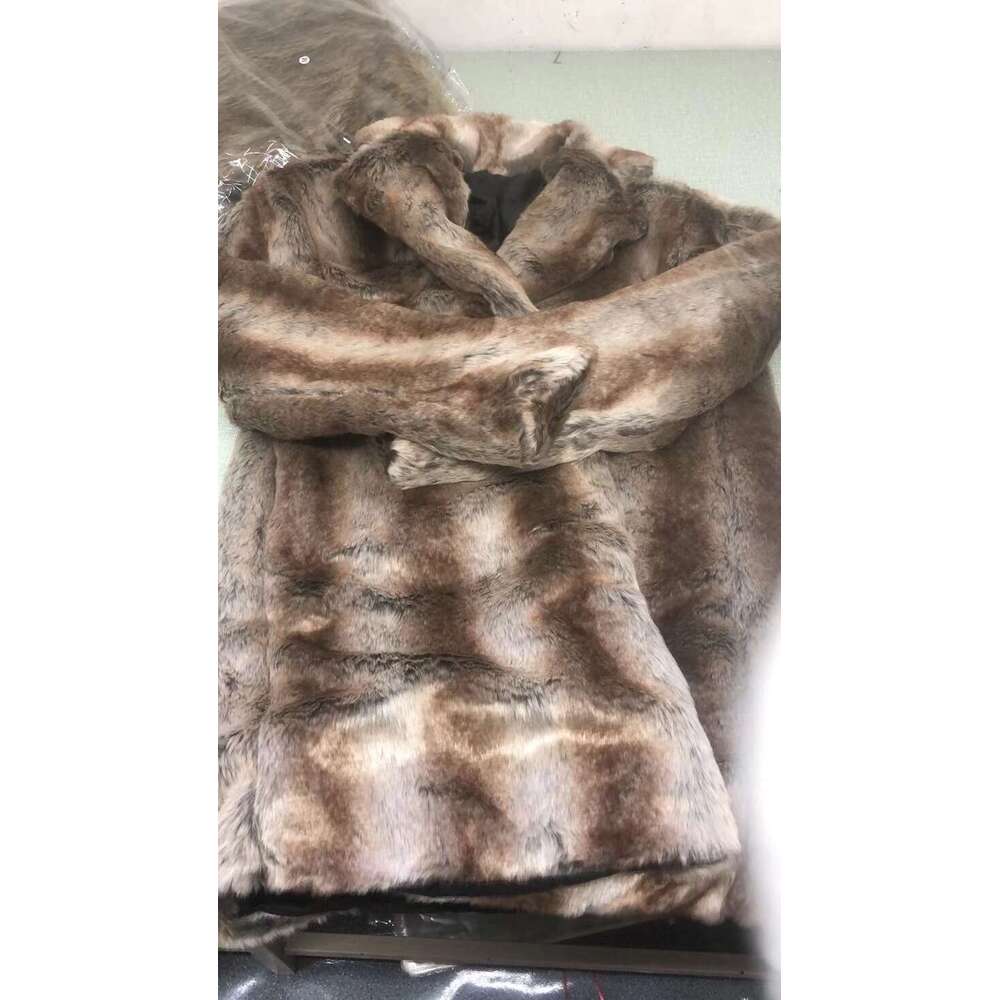 Autumn New Fox Sleeved Men's Long Faux Fur Coat, Cool Trendy, Warm And Fashionable In Winter