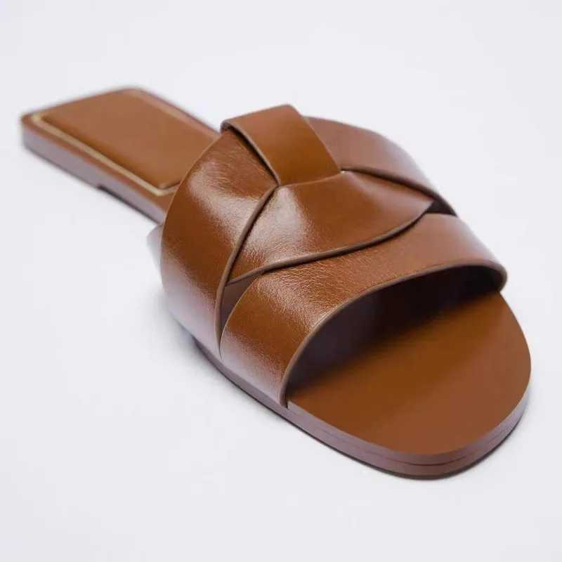 2024 New Summer Designer Traf Woman Flat New Slippers Woven with Comfortable Womens Shoes Casual Bottom Slippers Womens ShoesXJ250311