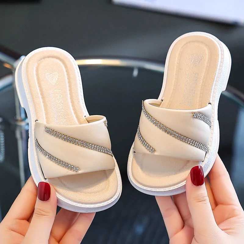 Hot girl slippers summer integrated forming flat super soft childrens kindergarten slippersT250311