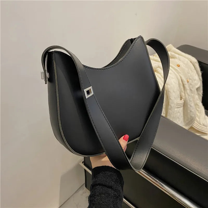 PU Leather Fashion Design Crossbody Bags For Women Summer Travel Shoulder Bags Large Capacity Handbags and Purse Armpit Hobo Bag R250311