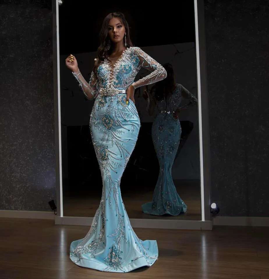 Beaded Vintage Applique, Full Sleeves, Crystal Evening Dresses, Detachable Sweat Train, The