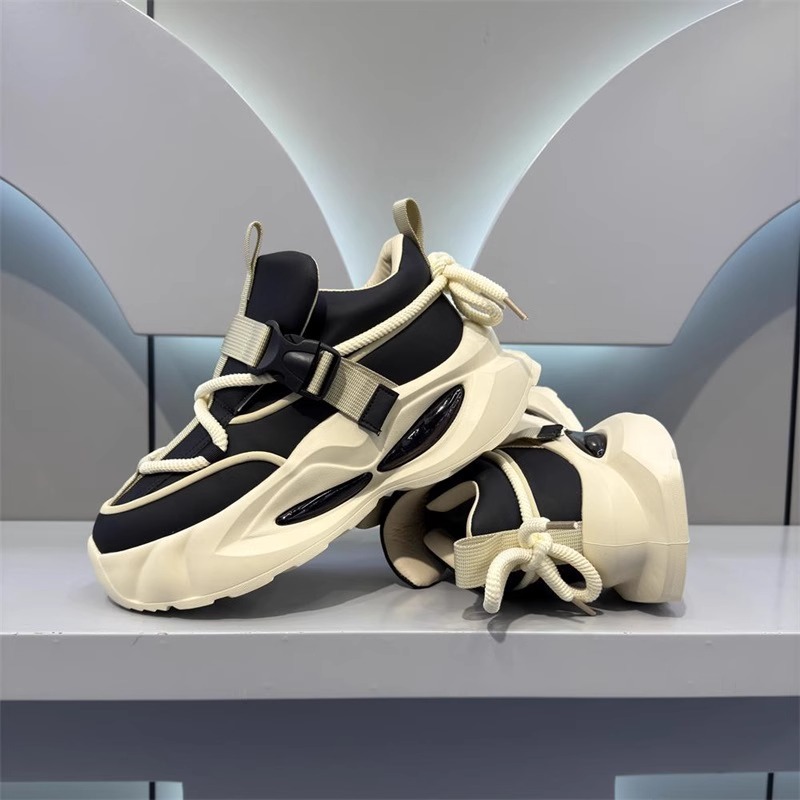 2025 Spring And Autumn New Comfortable Soft Soled Sports Shoes Outdoor Training Running Men s Fashion Designer Multi Functional Low Cut Sports Leisure