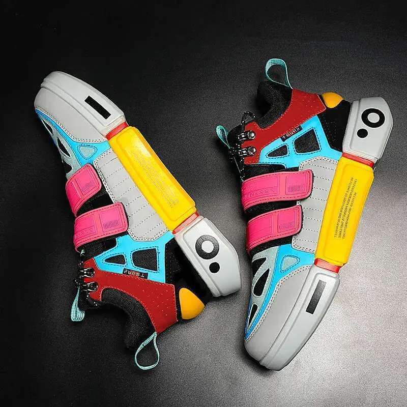 Mens Skate Tren dy Outdoor Sports Wal king Frees S hipping Male Snea kers Comfortable Jogging Running Shoes