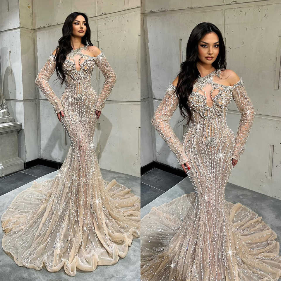 Elegant Sequined Crystal Mermaid Prom Dresses Sexy Halter Beading Formal Party Dress Long Sleeve Evening Gown Custom Made