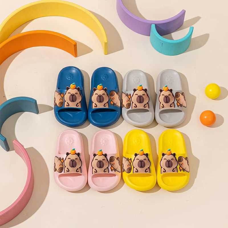 Cute Capybara Design Thick Sole girls boys Slippers Slides Bathroom Beach Indoor Sandals Summer Couple ShoesT250311