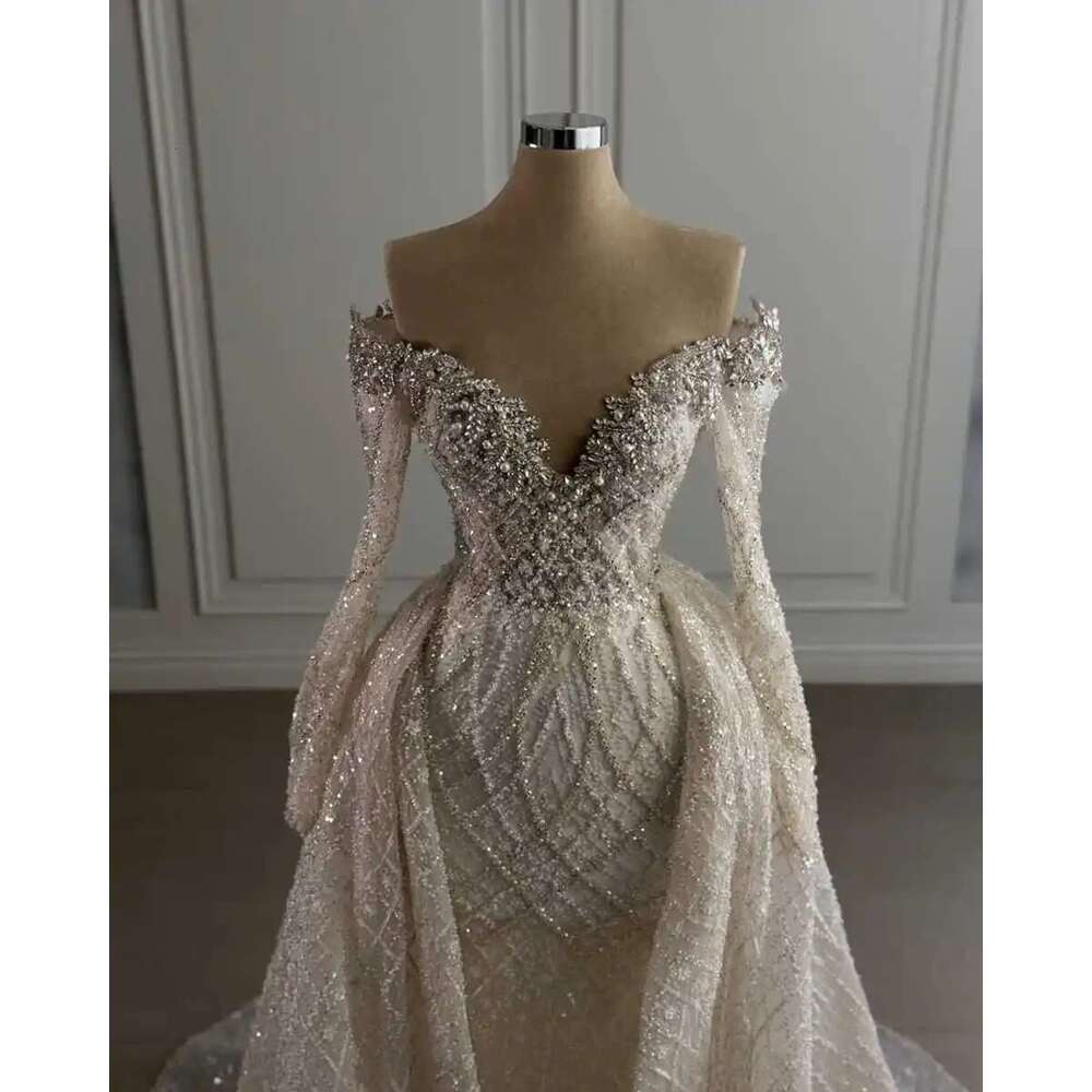 Elegant Crystal Mermaid Wedding Dresses Exquisite V-neck Applique Train Detachable Custom Bridal Dress