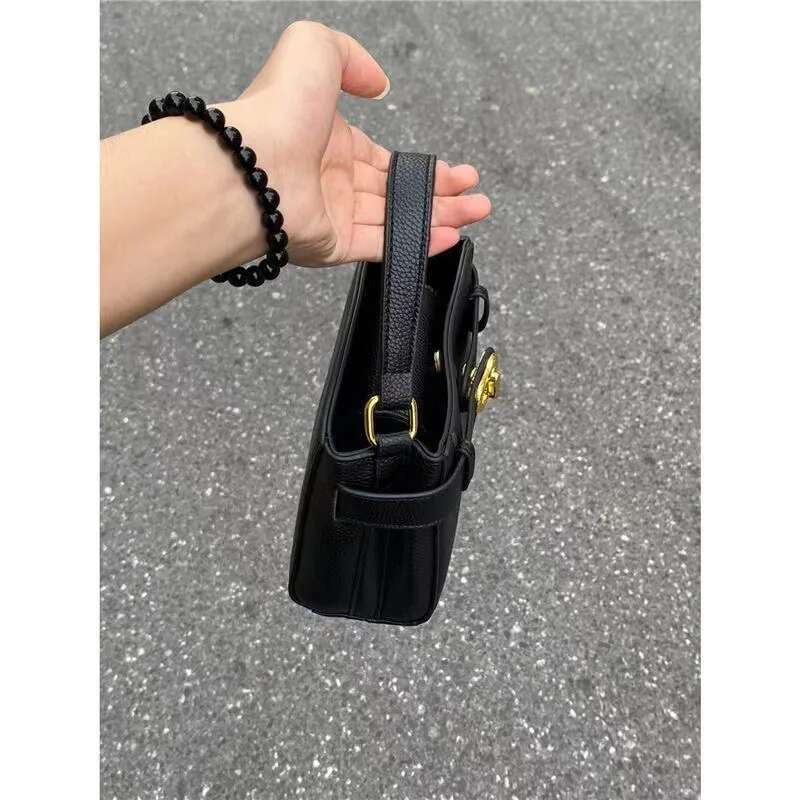 Designer Handbags - Trendy Fashion hot Women's Handbag, High-End Niche Shoulder Bag for 2025 Celebrities