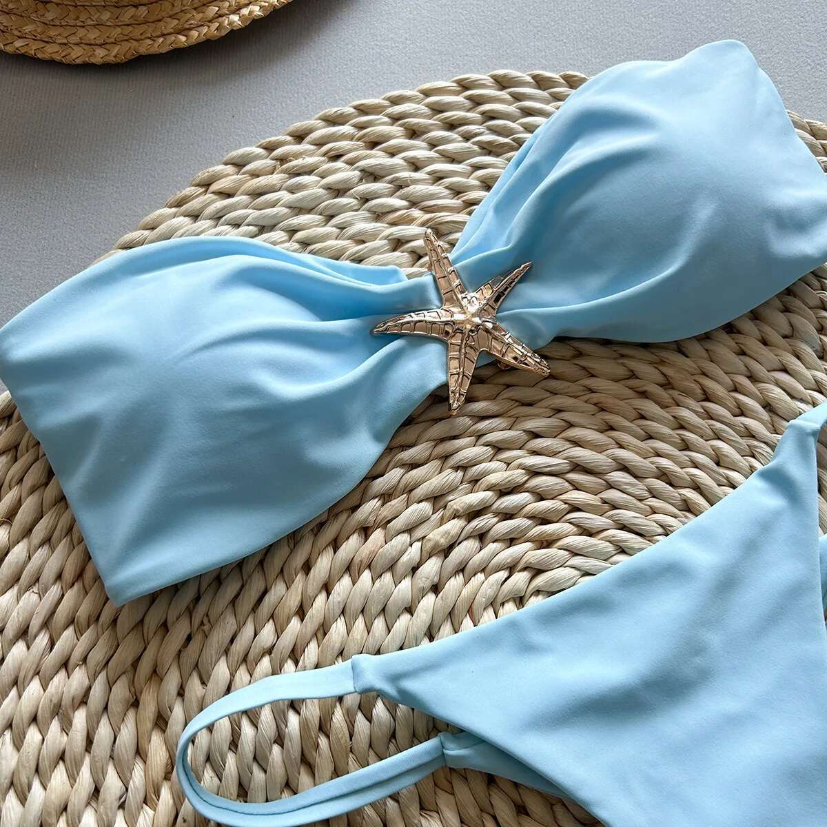 2025 New Women's Swimsuit Fashion Sexy Women's Designer Swimsuit Bikini Set Solid Color Strapless Split Swimsuit Beach Wear