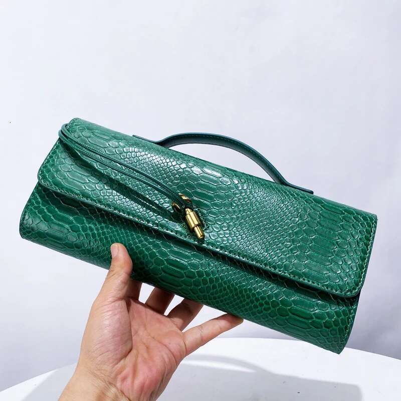 Classic Clutch Bags For Women Designer Handbags Purses 2025 New In PU Lizard Pattern Vintage Lock Small Underarm Shoulder
