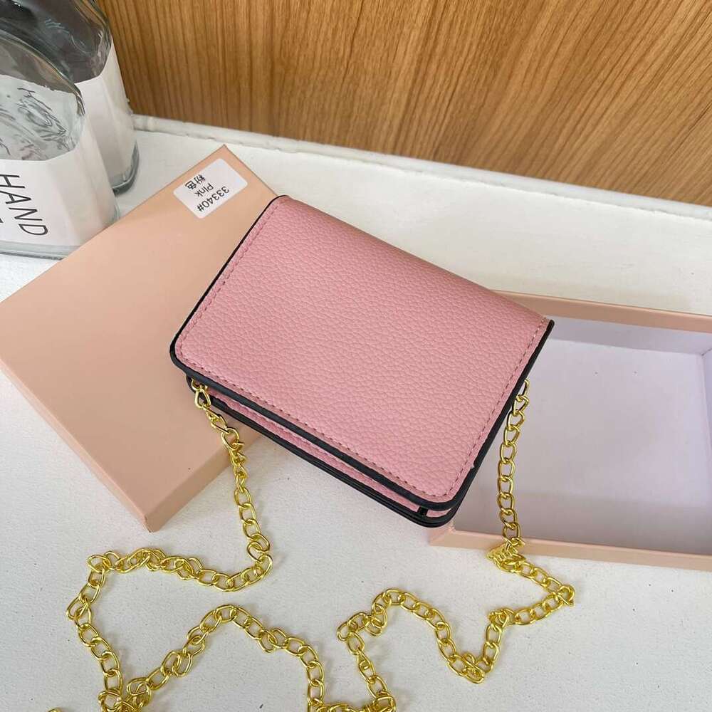 Wholesale women's bags, crossbody shoulder chain bags, camera bags, small square bags