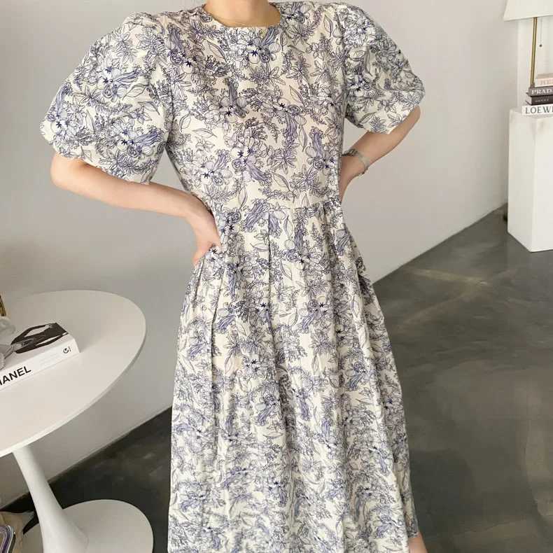Chic Korean Style Summer Round Neck Ruffle Edge Design Loose Fit Floral Dress Long Dress For Women Fashionable and ElegantT250311