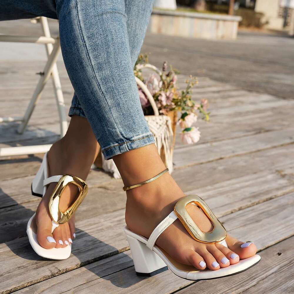 Beach Flip Summer ps Fashion Metal Slippers Flats Sandals Casual Slip on Shoes 2025 New Slides Women