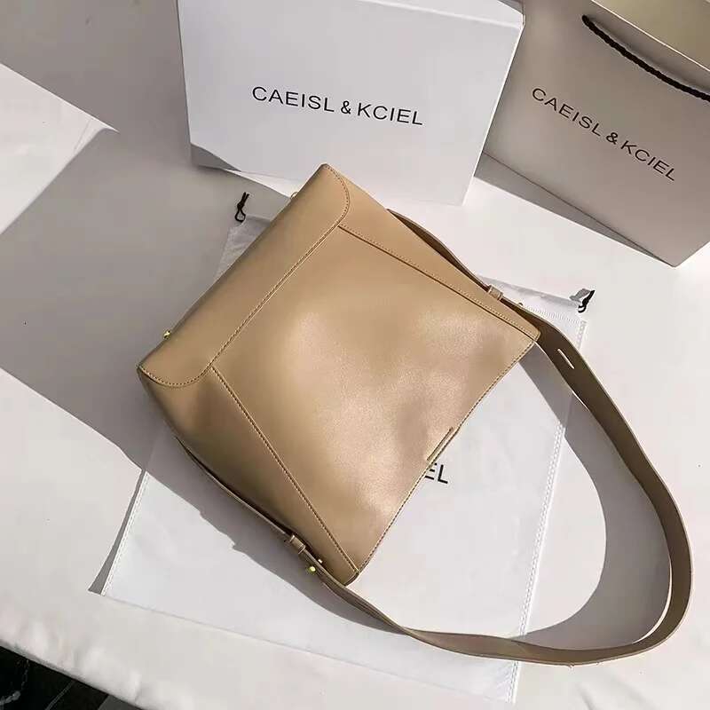 High Quality Genuine Leather Cowhide Bucket Large Capaity Tote Fashion Women's Handbag Female Shoulder Casual Bag