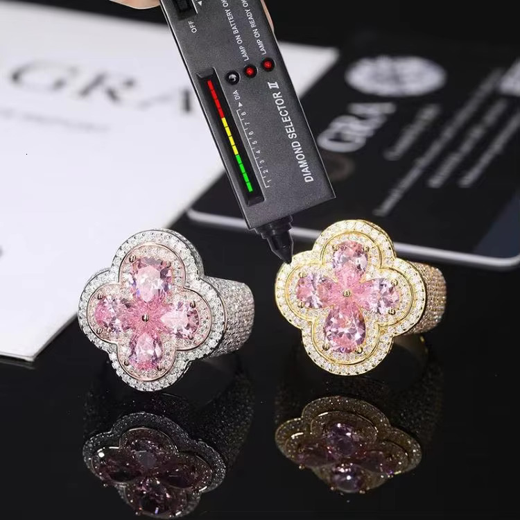 Fashion Four Leaf Clover Ring 925 Sterling Silver pink Blue Green Moissanite Gold Plated Championship Jewelry Rings for Men