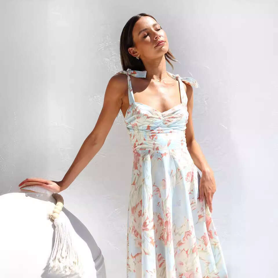 European and American slim fit slimming waist cinched V-neck suspender print medium long dress for women 2025 new style temperament chic elegant cloth