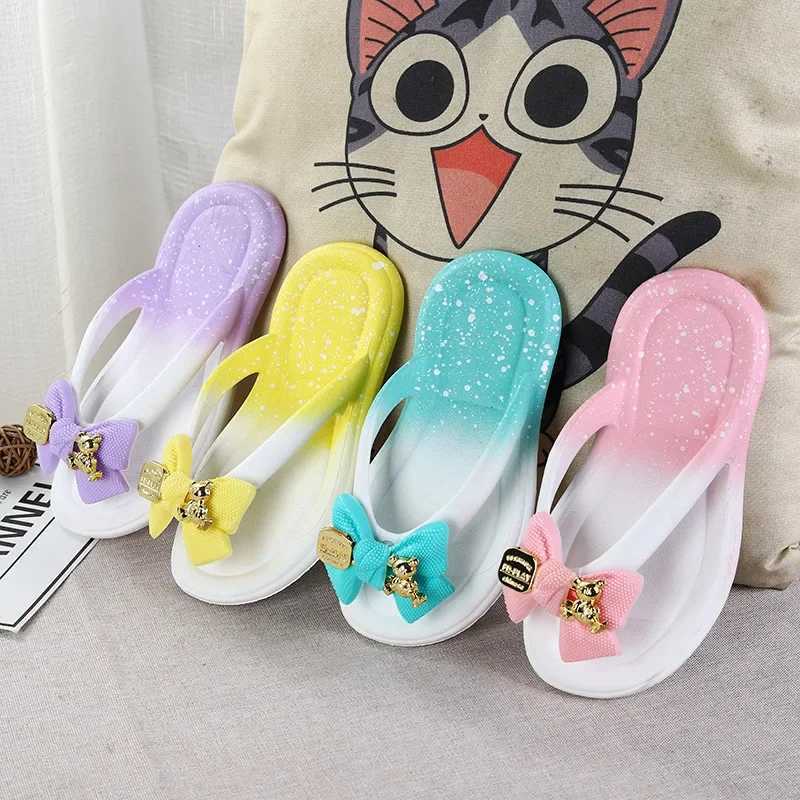 Anti slip summer flip flops for childrens shoes girls sandals flat bottomed flip flops beach cartoon dolls candy colorsT250311