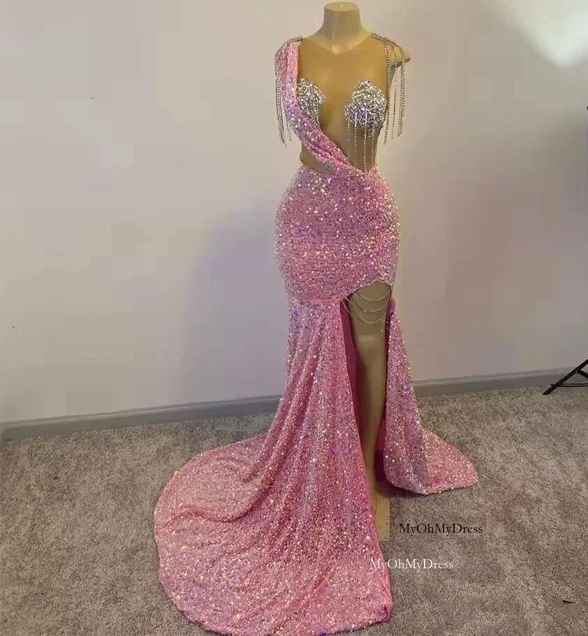 2025 Sparkly Pink Mermaid Evening Dresses For Black Girls Crystal Sequins Tassels Split Long Formal Prom Gowns Customized