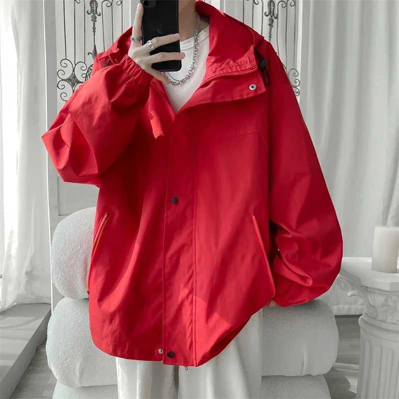 2024 Men Hooded Jacket Men Bomber Jacket Mens Windbreakers Zipper Coats Spring Autumn Loose Cargo Jacket Men Casual SportswearT250311