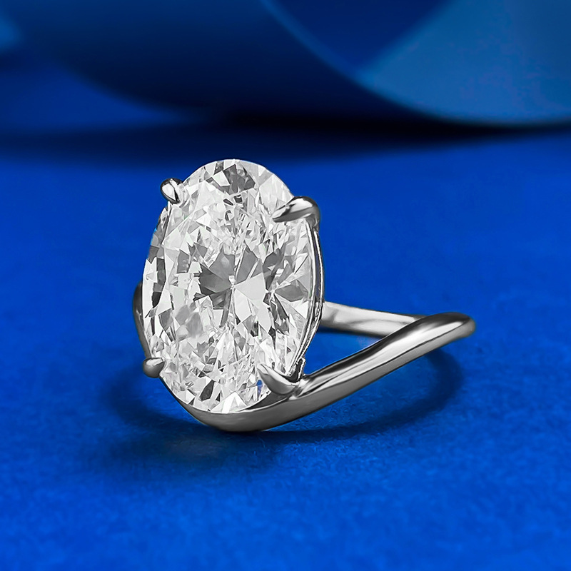 Choucong 2025 Sparkling Luxury Jewelry Real 100% 925 Sterling Silver Dove Egg Large Oval Cut White Moissanite Diamond Party Eternity Women Couple Ring