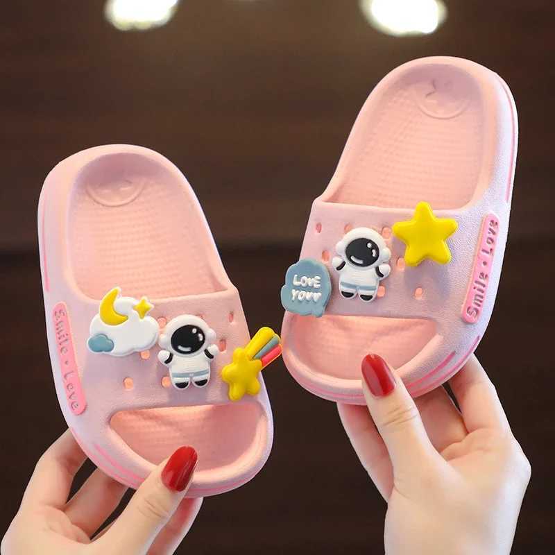 New Children Kids Baby Boys Girls Mules Clogs Summer Soft Sole Garden Beach Slippers Sandals Cave Hole Baby Shoes for Boys GirlsT250311