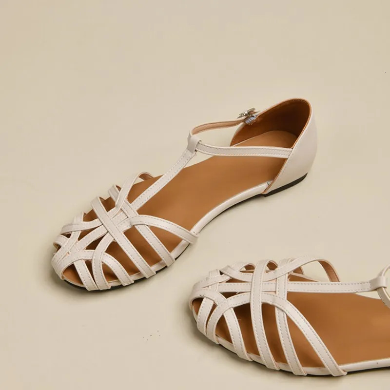 Shoes Female Sandal 2024 Womens Girls Beige Summer Comfort Low Retro Flat Back Strap Square heel Rubber PU Scandals Solid C 250305