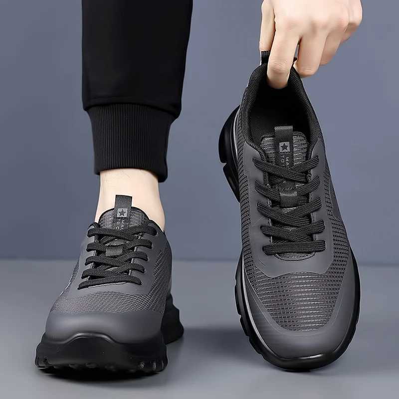 New Arrival Fashion Men Breathable Sneakers Mesh Casual Driving Shoes Lac-up Lightweight Walking Men Shoes Handmade Male Vulcanize Shoes T250311