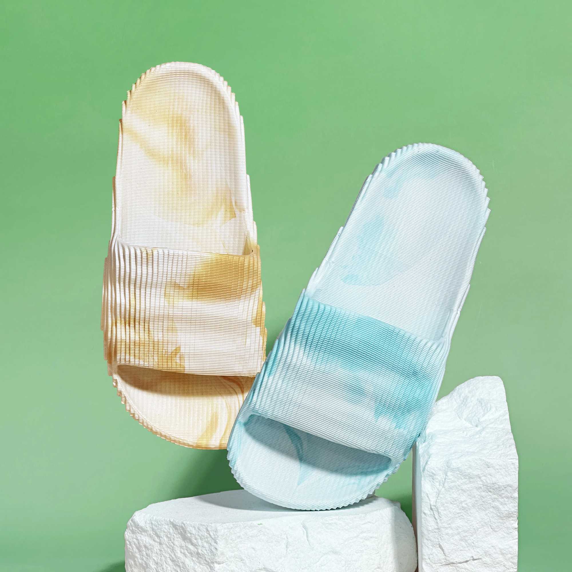 Boy Girls fun Pixels Shoes Parent-child Slippers Indoor Bathroom Anti-Slip Soft Sole Home Sildes PVC Fashion Trend SandalsT250311
