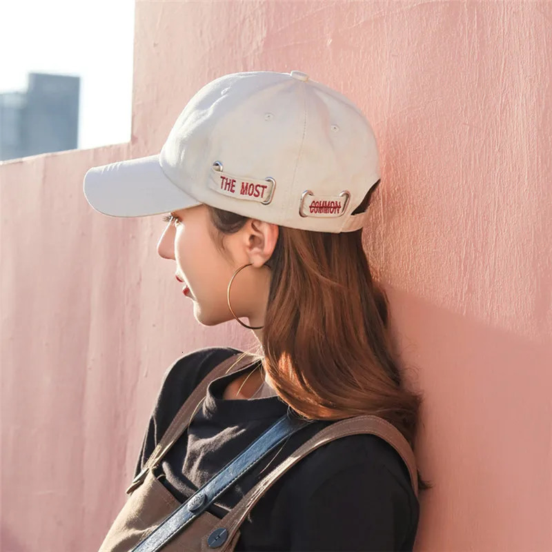 Casual Baseball Sun Hats Summer Fashion Dad Golf Hat for Women SunProtection Visor Cap with Ponytail Hole 250311