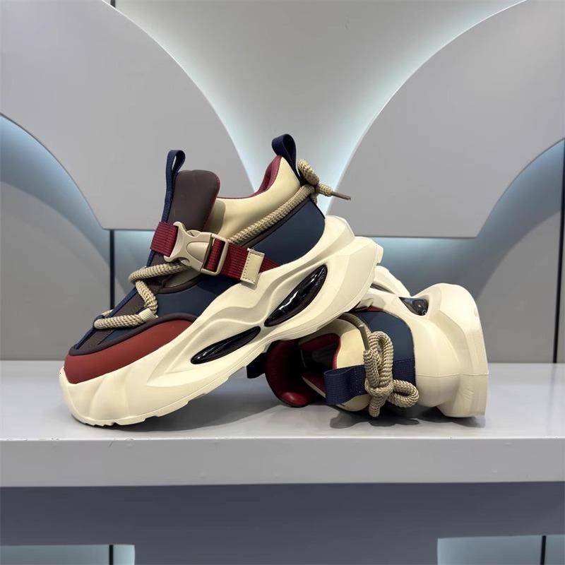 2025 Spring And Autumn New Comfortable Soft Soled Sports Shoes Outdoor Training Running Men s Fashion Designer Multi Functional Low Cut Sports Leisure