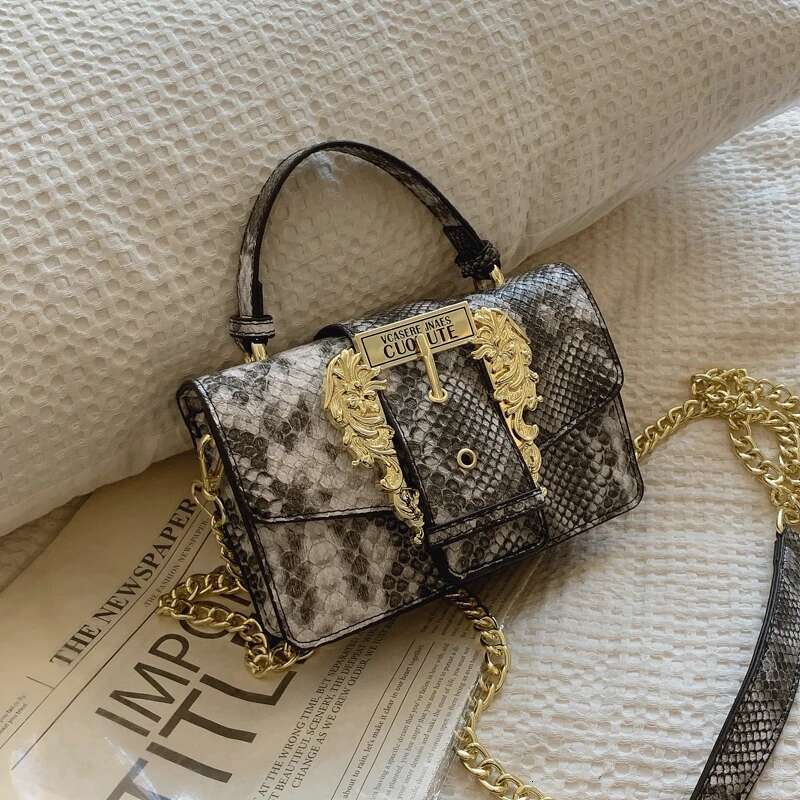 2025 New Fashionable Designer Trendy Bag Slant Shoulder Wallet Women's Travel Handbag