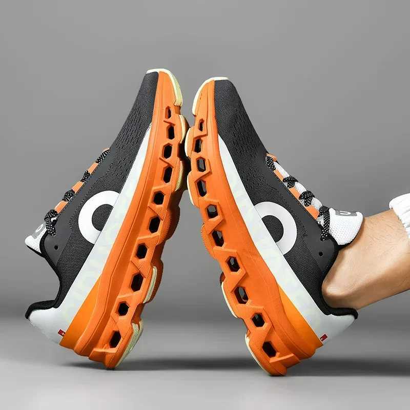 New Arrival 2024 Outdoor Revolution CaRBon board running shoes with prEMium mats sports trends T250311