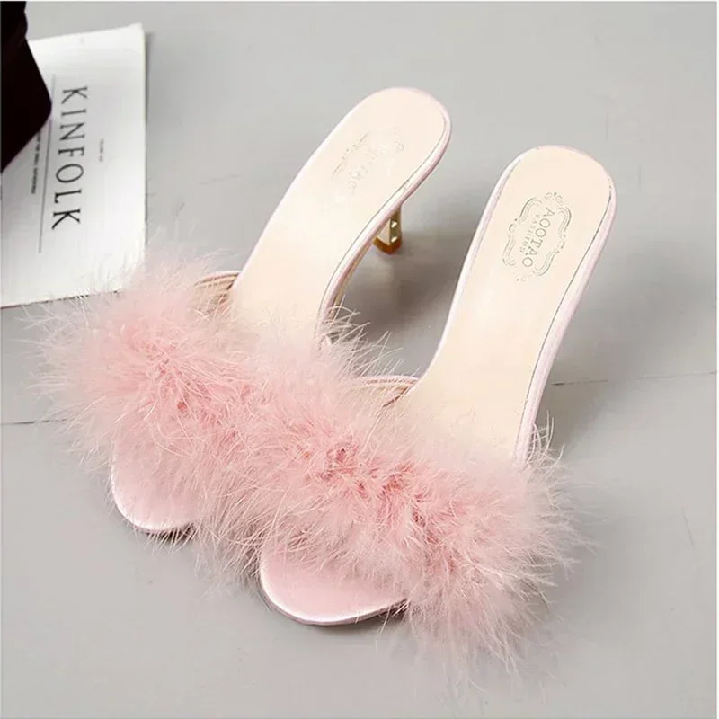 Summer Womens Slippers Stiletto Sandals Party Womens Flip-flops High Heels Furry Mule Shoes 250311