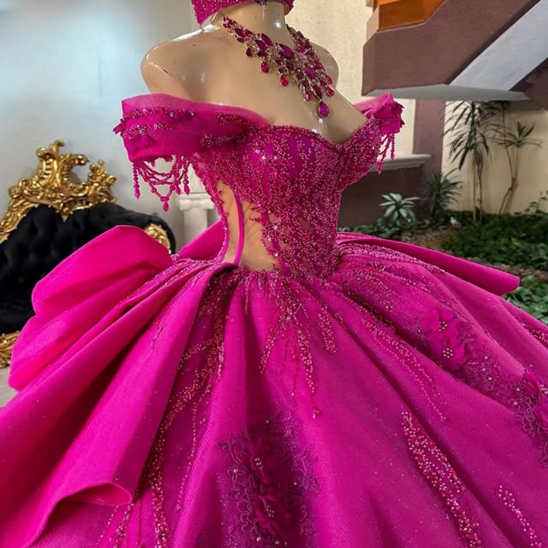Rose Red Shiny Quinceanera Dresses Ball Gown Off The Shoulder Beading Crystal Bow Tull Party Birthday Sweet 16 Dress Vestidos 15 De Anos
