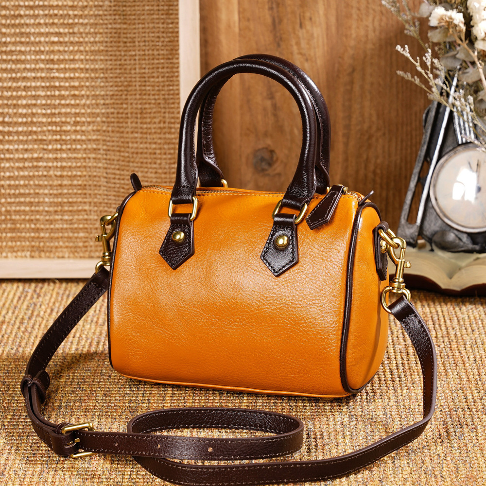 Genuine Leather Women's Top Layer Cowhide Boston Bag, Premium Texture, Commuting Minimalist Single Shoulder Carrying Crossbody Bag