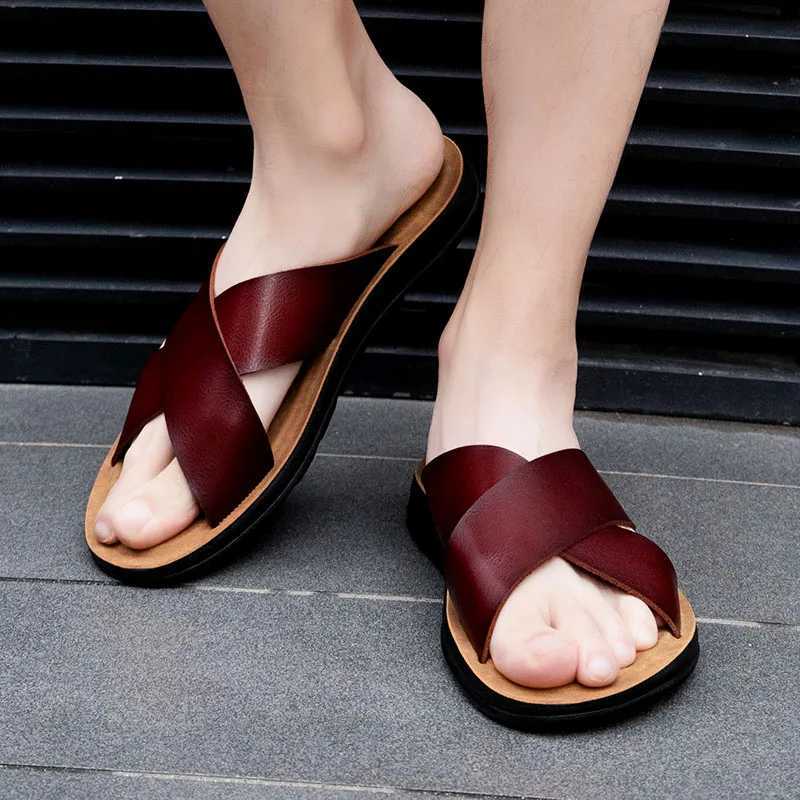 2023 Womens Real Leather Slippers Summer New Black White/red/yellow Cross Over Slippers Mens Leisure Comfort Flat SandalsXJ250311