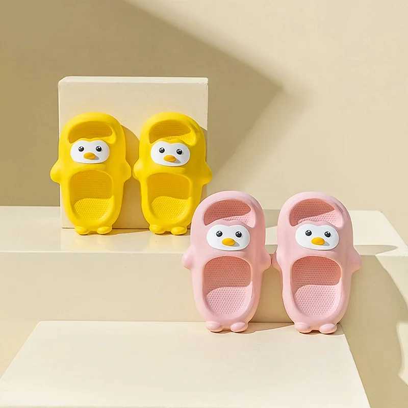 Children Bathroom Slippers Summer Solid Color Anti Slip Soft Sole Kid Slippers 2-8 Years Old Boys and Girls Cute Home SlippersT250311